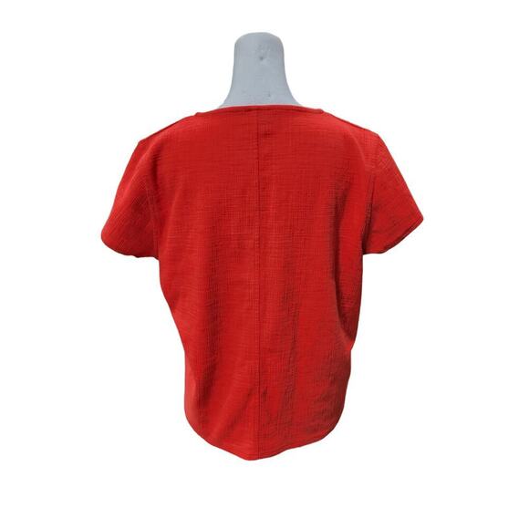 J. Crew Women's Textured Tie Front Top Size Medium Red Button Front V Neck - Picture 4 of 8